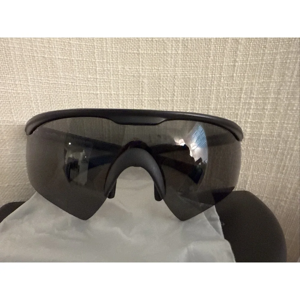 Wiley X Z87 Sunglasses Matte Black Frame w/‎ Light Rust/Smoke Gray/Clear Lens